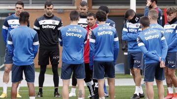 "Dirán que el tercero no sube... pero queremos ser terceros"