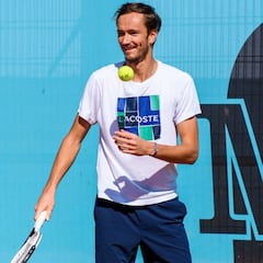 Medvedev: "No soy ni un loco ni un tipo frío como el hielo"