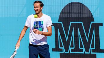 Medvedev: "No soy ni un loco ni un tipo frío como el hielo"