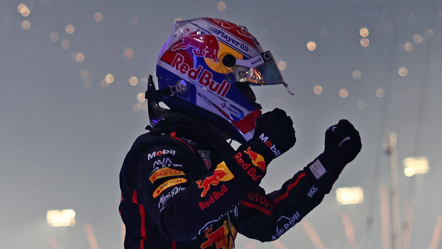 Verstappen incendia el Mundial y Sainz inventa otro podio