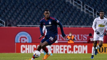 El atacante colombiano de 18 años, Jhon Durán, menospreció la MLS en sus historias de Instagram al señalar que si pudiera saldría del Chicago Fire.