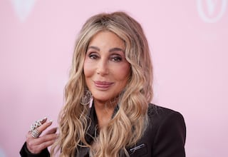 La cantante Cher y sus planes de boda con un hombre 40 años menor: “Están listos para comprometerse”