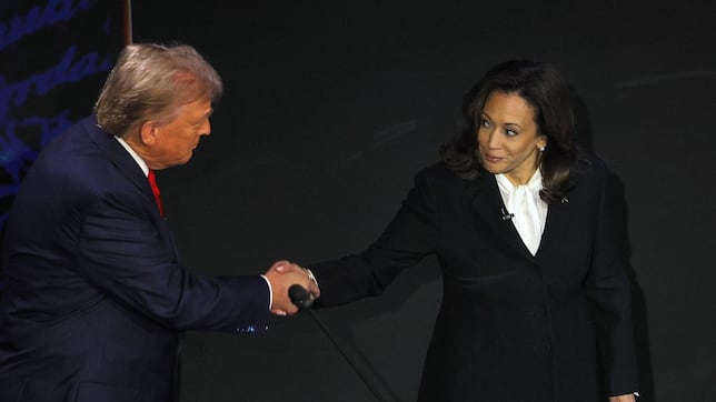 Donald Trump y Kamala Harris intercambian golpes en un debate presidencial tenso