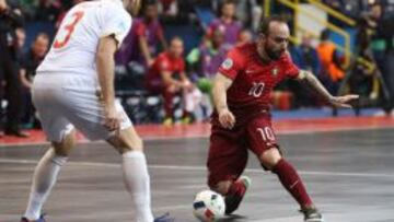 Ricardinho no fue suficiente para que Portugal tumbara a Serbia.