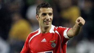 El director general del Sporting: "A Simao le espera un ambiente difícil"