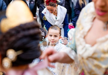 Este mircoles, 19 de marzo y da de San Jos, se celebrar el emocionante "Da de la Crem" en las Fallas de Valencia, donde ms de 700 monumentos que los artistas falleros han levantado por toda la ciudad ardern en un espectculo impresionante. Marcando el broche de oro de la fiesta ms emblemtica de Valencia y una de las ms multitudinarias de toda Espa?a. La noche se iluminar con fuegos artificiales.