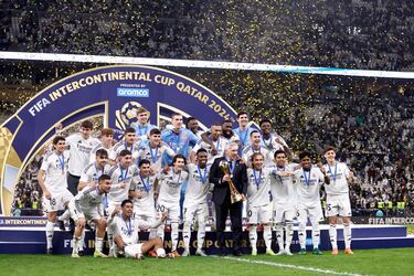 El Real Madrid gana por cuarta vez el trofeo de la competición Intercontinental.