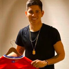 Jorman cumple el sueño de tener la camiseta de Arturo Vidal