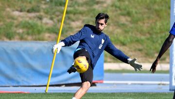 Oficial: Mariño nuevo portero del Granada