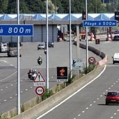 Detenido un hombre de 88 años que conducía a 191 km/h porque llegaba tarde para vacunarse