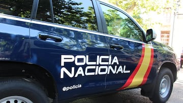 Muere un hombre tras caerle un coche encima en Jerez de la Frontera