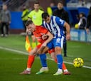 Aprobados y suspensos en el Alavés: Jon Pacheco, estelar
