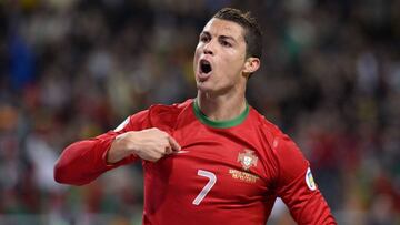 Cristiano celebra un gol con Portugal.