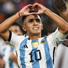 Thiago Almada, el futbolista de los 500 millones