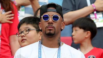Boateng in talks with PSG, confirms Rummenigge