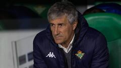 Quique Seti&eacute;n durante un partido.