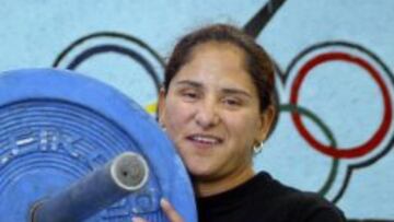 soraya Jiménez, primera mexicana en ganar un título olímpico, en Sydney 2000, falleció este jueves 28 de marzo de 2013, a los 35 años de edad.