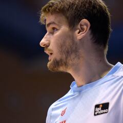 Dragan Bender no reaparecerá esta temporada