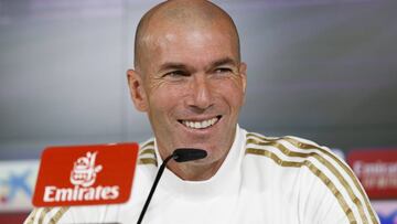 Zidane: "No le voy a prohibir a Bale jugar al golf, ya es mayor"