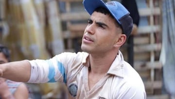 El actor de la exitosa serie contó que tiene espondilitis anquilosante, una forma de artritis que afecta los huesos y las articulaciones, mayormente de la columna.