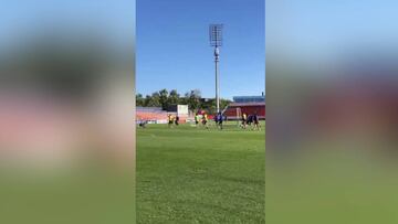 ¿Se acuerdan de aquel gol tremendo de Falcao? Atención a Diego Costa volando...