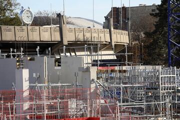 La Philippe Chatrier de Roland Garros está completamente en obras para modernizar la pista central del mejor torneo de tierra batida del año. Se espera que esté listo para la próxima edición en 2019.