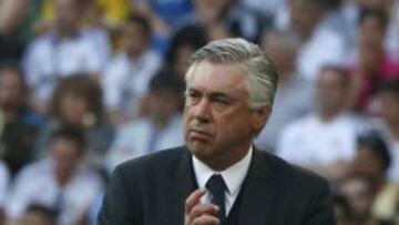 Ancelotti, en el partido ante el Valencia.