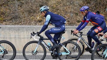 Buitrago, el mejor colombiano, Nairo sube en la general y Gaviria abandona