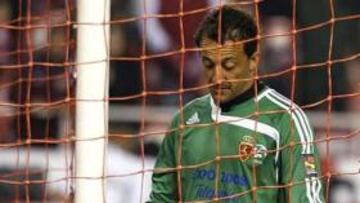 <strong>PERCANCE.</strong> César no pudo acabar el entrenamiento por una torcedura en su muñeca derecha.