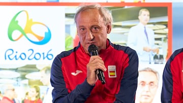 Fermín Cacho en una presentación.