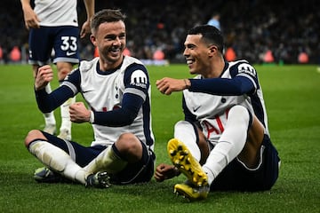 Al 52', Pedro Porro anotó el tercer tanto del encuentro, siendo una auténtica fiesta para el Tottenham. 