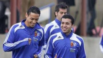 <b>DESTINOS OPUESTOS. </b>Oliveira cuenta para Marcelino, mientras que Matuzalem se irá cedido.