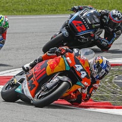 Oliveira lidera el doblete KTM y Morbidelli, campeón con podio