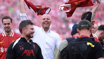 Slot y una transición modélica