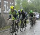 Gran bronca al llegar a Arenberg entre el Tinkoff y el Movistar