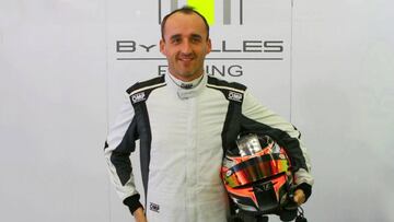 Robert Kubica, que disputará el WEC este año, habla de Fernando Alonso.
