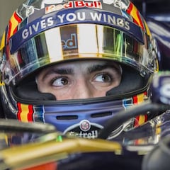 Prost lo tiene claro: "Pondría a Sainz con Vettel en Ferrari"