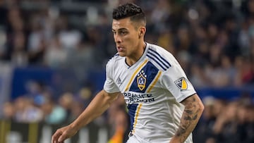 LA Galaxy continue talks with Boca Juniors for Cristian Pavón