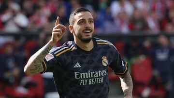 Real Madrid's Spanish forward #14 Joselu celebrates scoring his team's first goal during the Spanish league football match Rayo Vallecano de Madrid and Real Madrid CF at the Vallecas stadium in Madrid on February 18, 2024. (Photo by Pierre-Philippe MARCOU / AFP)