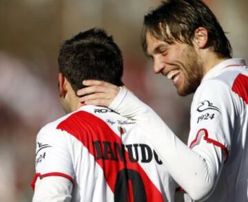 El delantero catalán comparte la décima posición con Quini. Jugó 17 temporadas en Primera. 14 en el Espanyol, club de sus amores, una en la Real Sociedad y dos en el Rayo Vallecano. Marcó 146 goles.