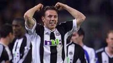 <b>INVESTIGADO.</b> El delantero internacional galés del Newcastle inglés Craig Bellamy está siendo investigado por actos violentos de carácter racista en Cardiff, según anunció la policía local.