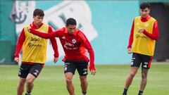 Cabral ilusiona a Gareca y hace olvidar a Palacios: “Está viviendo situaciones lindas”