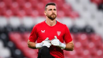 Aprobados y suspensos del Athletic: debut sin rodaje en Europa de Simón y Boiro, crecido