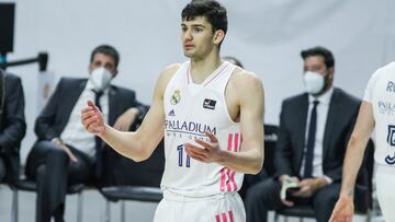 Tristan Vukcevic of Real Madrid protest during the Liga ACB match between Real Madrid and Lenovo Tenerife at WiZink Center on April 13, 2021 in Madrid, Spain.
AFP7
13/04/2021 ONLY FOR USE IN SPAIN