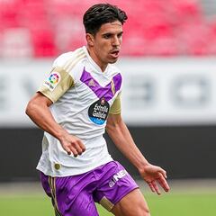 Víctor García rescinde con el Pucela y firma con el Alcorcón