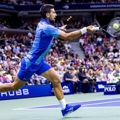 ¿Cuál es la capacidad de Arthur Ashe y cuáles son las canchas de tenis más grandes del mundo?