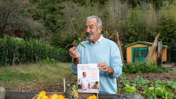 Karlos Arguiñano con su nuevo libro