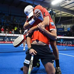 Belasteguín y Tapia hacen
historia al ganar el Master Final