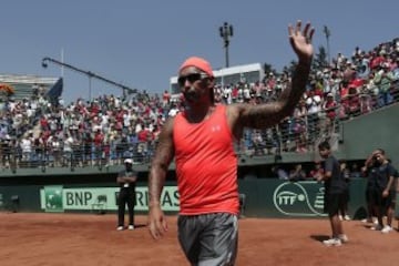 Marcelo Rios durante el partido de dobles del grupo I americano de Copa Davis.