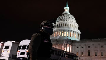 La mujer a la que le dispararon durante la manifestación en la que seguidores del presidente Donald Trump irrumpieron en el Capitolio falleció el miércoles.